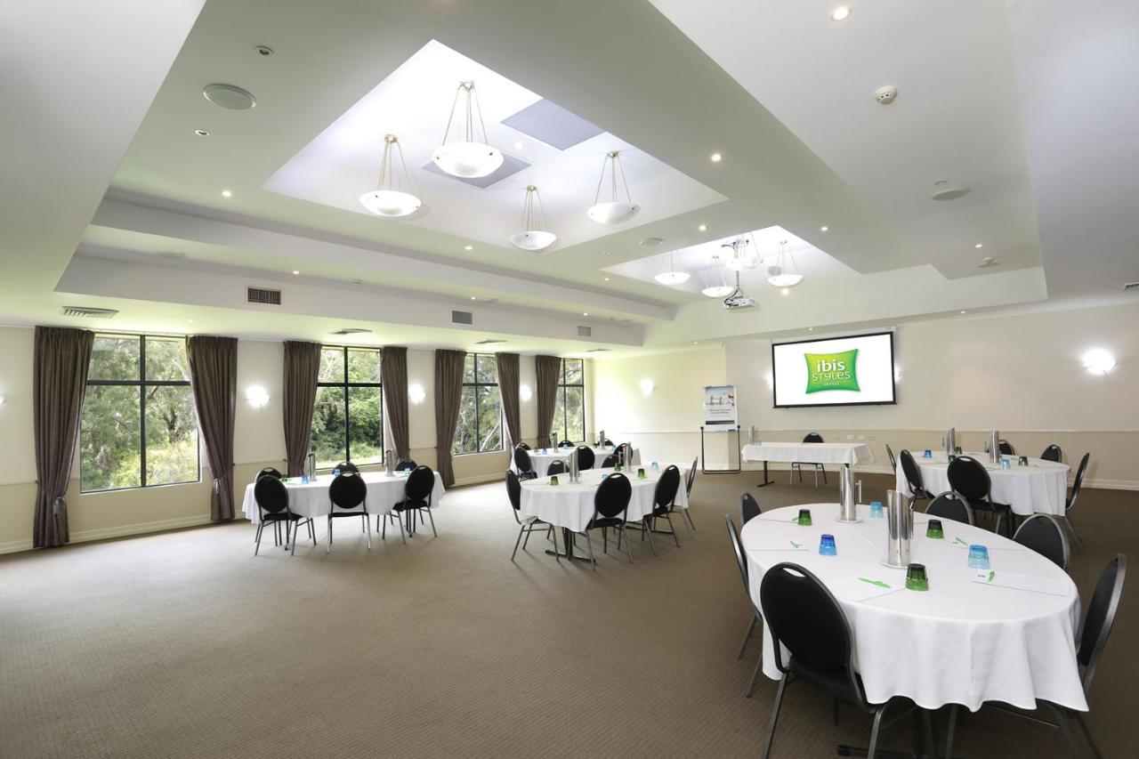 Ibis Styles Tamworth Hotel Exterior foto