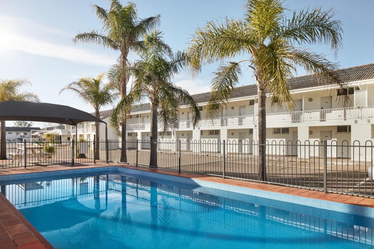 Ibis Styles Tamworth Hotel Exterior foto
